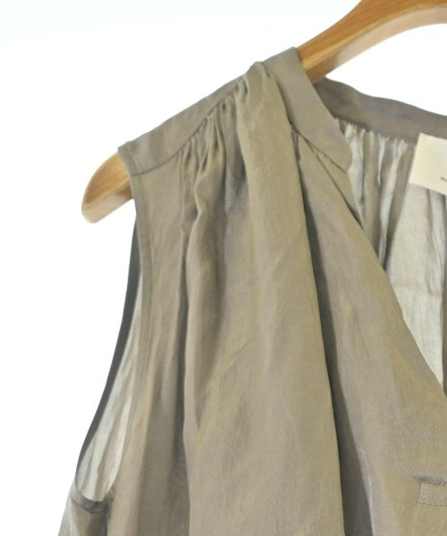 1er Arrondissement Dresses