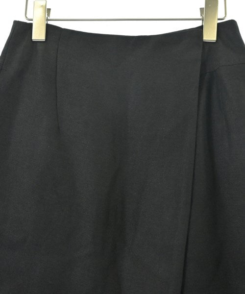 1er Arrondissement Long/Maxi length skirts