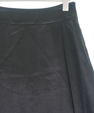 1er Arrondissement Long/Maxi length skirts