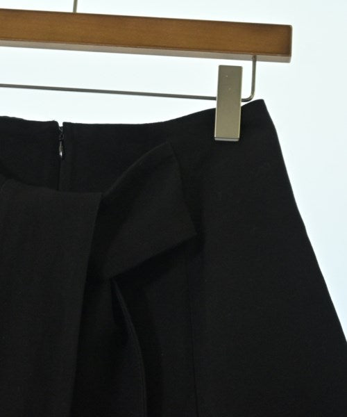 1er Arrondissement Long/Maxi length skirts