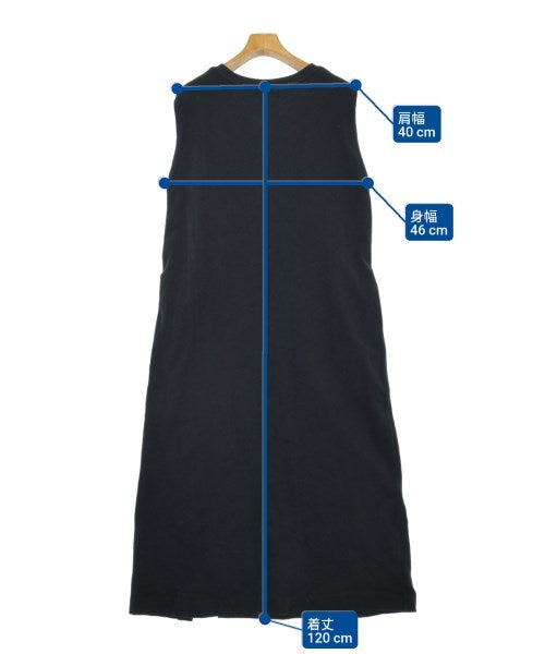 1er Arrondissement Dresses