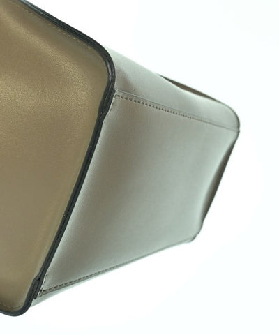 La Piece Shoulder bags