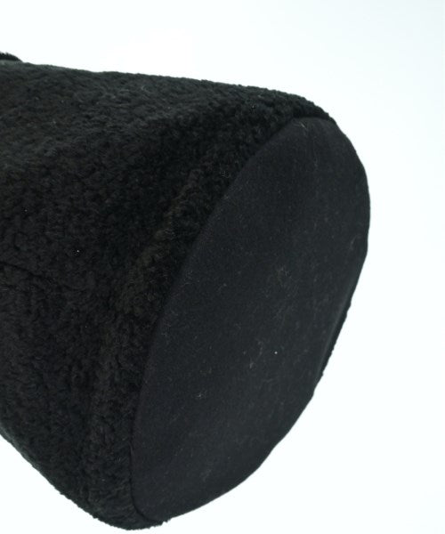 FEEL AND TASTE Totes