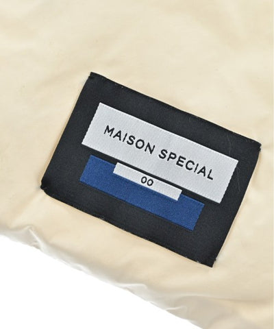 MAISON SPECIAL Winter scarves