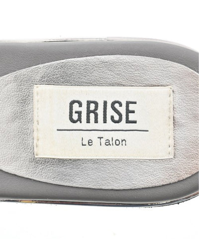 GRISE Sandals