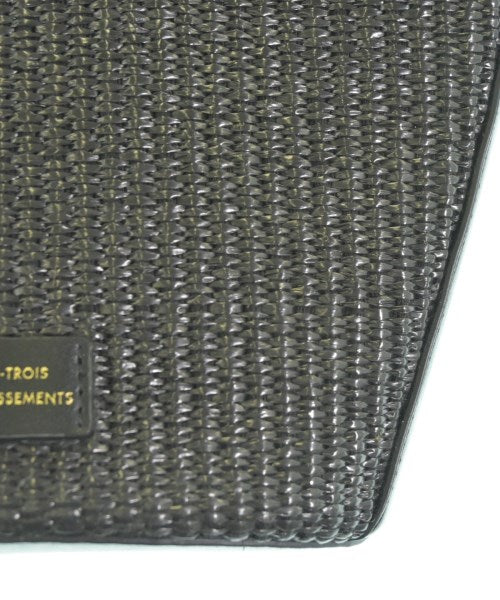 Vingtrois Shoulder bags