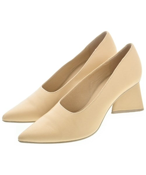 THROW BY SLY Pumps/Heels