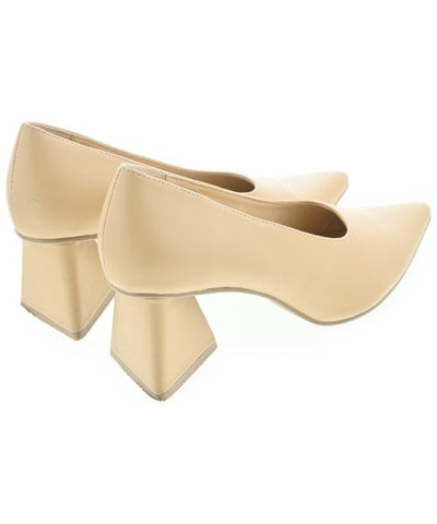 THROW BY SLY Pumps/Heels