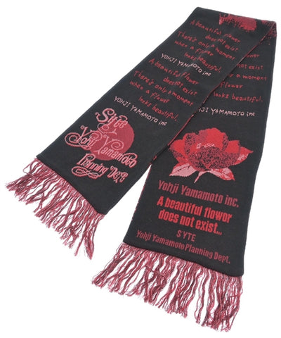 YOHJI YAMAMOTO Winter scarves