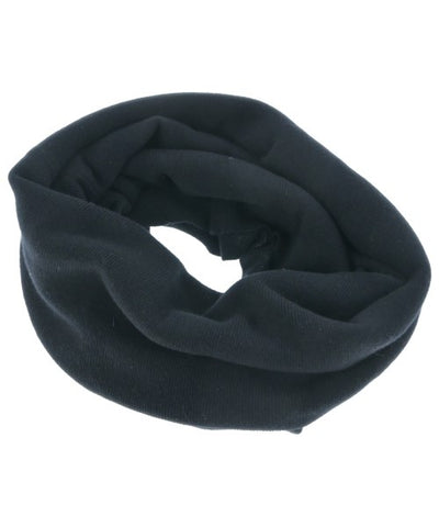 YOHJI YAMAMOTO Winter scarves