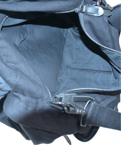 yohji yamamoto POUR HOMME Shoulder bags