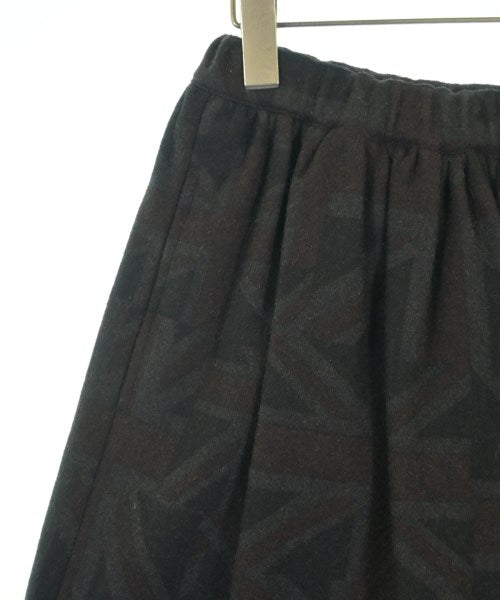 COMME Des GARCONS Knee length skirts