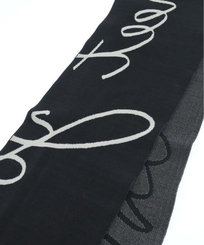 Y-3 Winter scarves