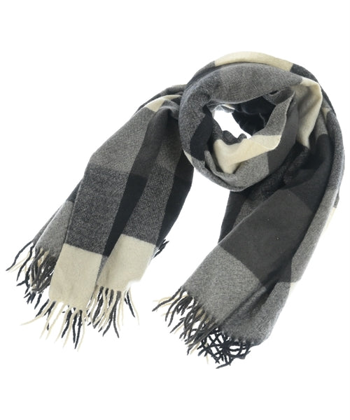 ISSEY MIYAKE Winter scarves