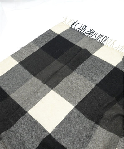 ISSEY MIYAKE Winter scarves