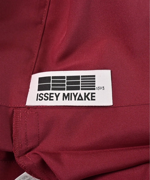 ISSEY MIYAKE Mini skirts