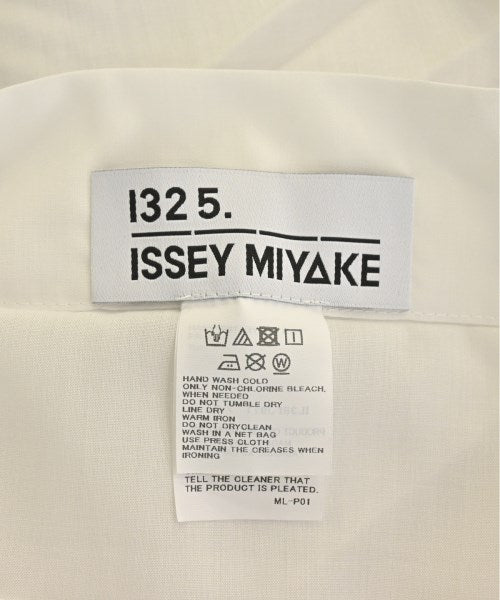 ISSEY MIYAKE Blouses