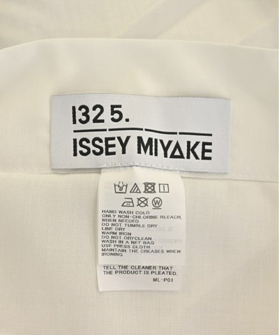 ISSEY MIYAKE Blouses