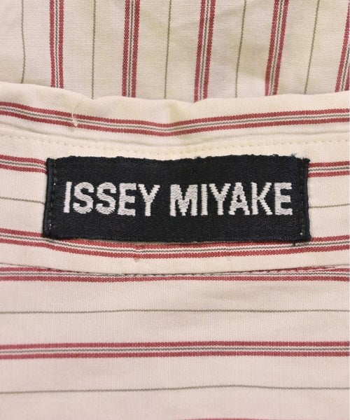 ISSEY MIYAKE Casual shirts