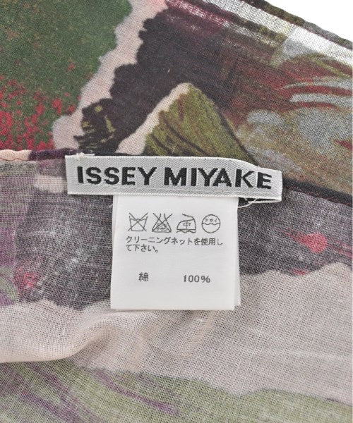 ISSEY MIYAKE Stoles