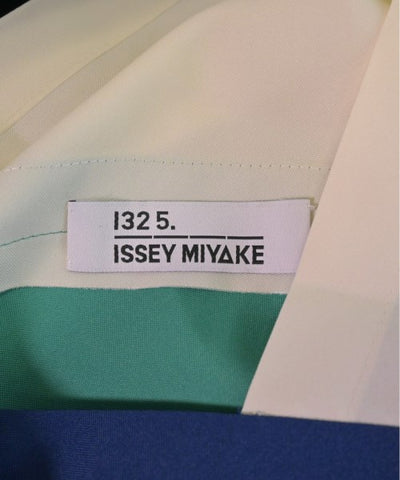 ISSEY MIYAKE Casual shirts