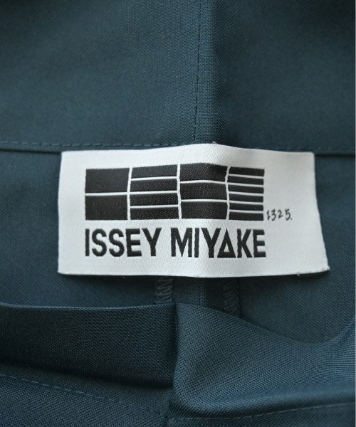 ISSEY MIYAKE Blouses