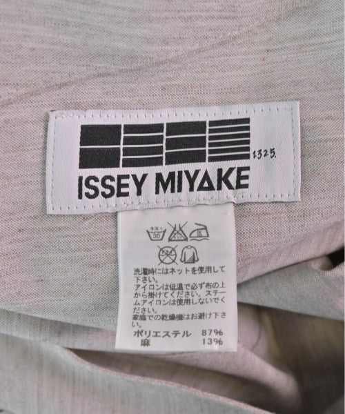 ISSEY MIYAKE Cropped pants