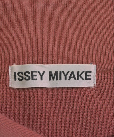 ISSEY MIYAKE Cardigans