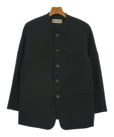 ISSEY MIYAKE Casual jackets