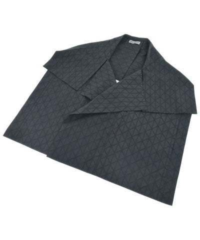 ISSEY MIYAKE Stoles