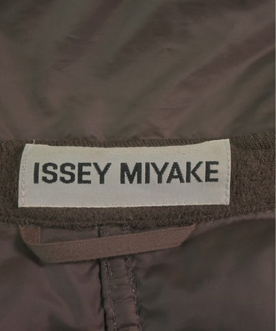 ISSEY MIYAKE Down coats