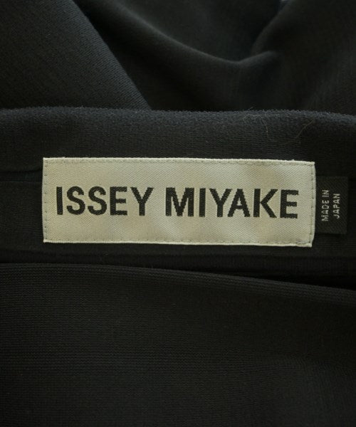 ISSEY MIYAKE Casual jackets