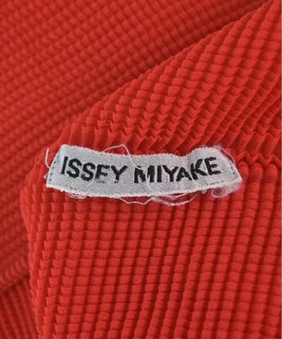 ISSEY MIYAKE Casual shirts