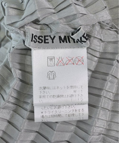 ISSEY MIYAKE Casual shirts