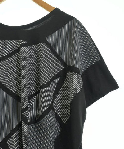 ISSEY MIYAKE Tee Shirts/Tops