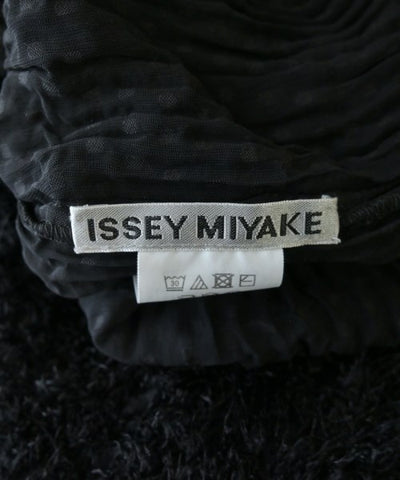 ISSEY MIYAKE Blouses