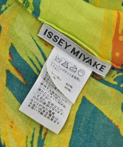 ISSEY MIYAKE Stoles
