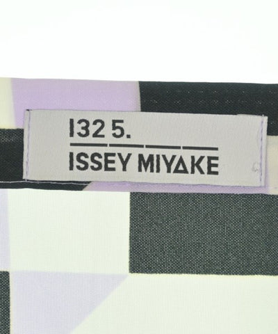 ISSEY MIYAKE Casual shirts