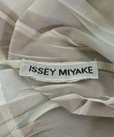 ISSEY MIYAKE Blouses