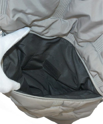 ISSEY MIYAKE Shoulder bags