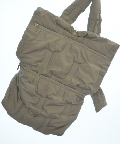 ISSEY MIYAKE Shoulder bags