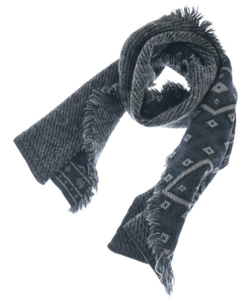 STEPHAN SCHNEIDER Winter scarves