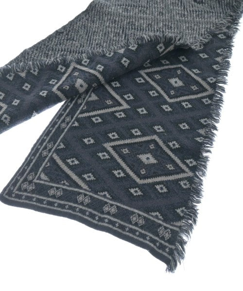 STEPHAN SCHNEIDER Winter scarves