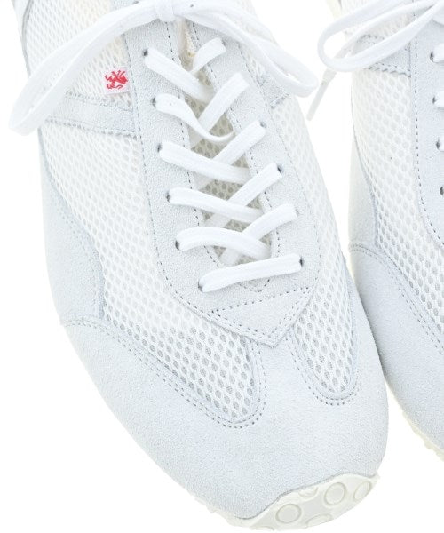 TAO Sneakers