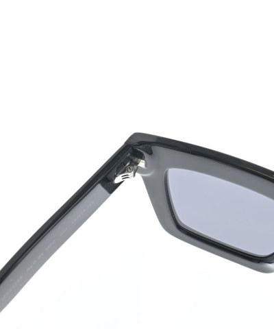 McQ Sun glasses