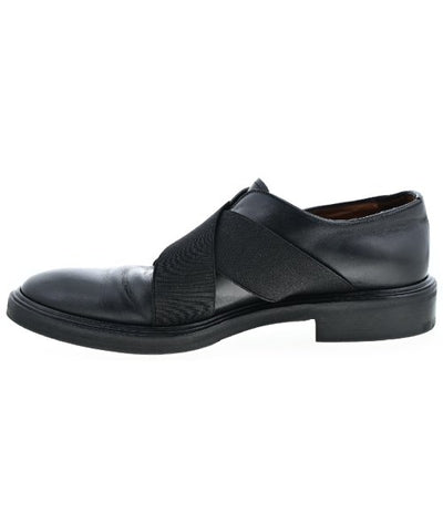 GIVENCHY Dress shoes