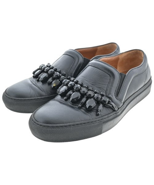 GIVENCHY Sneakers
