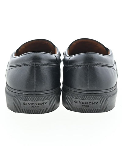 GIVENCHY Sneakers