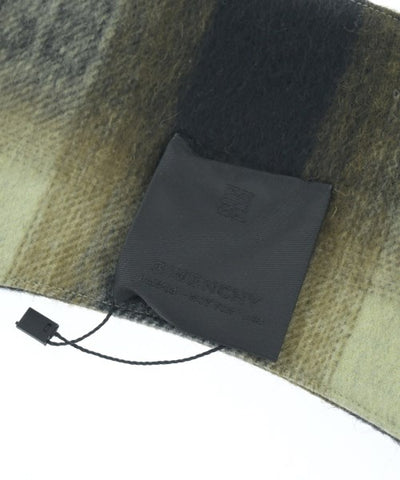 GIVENCHY Winter scarves