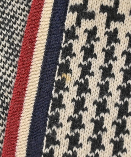 THOM BROWNE Winter scarves